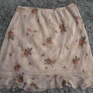 Floral Mini Skirt with Ruffled Edge
